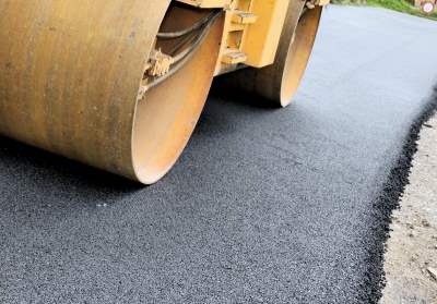 Concrete vs. Asphalt for Loading Zones: Cost, Downtime, Maintenance