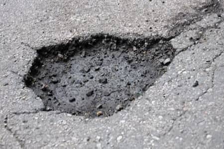 Why You Shouldn't Wait to Have Your Asphalt Repaired Thumbnail